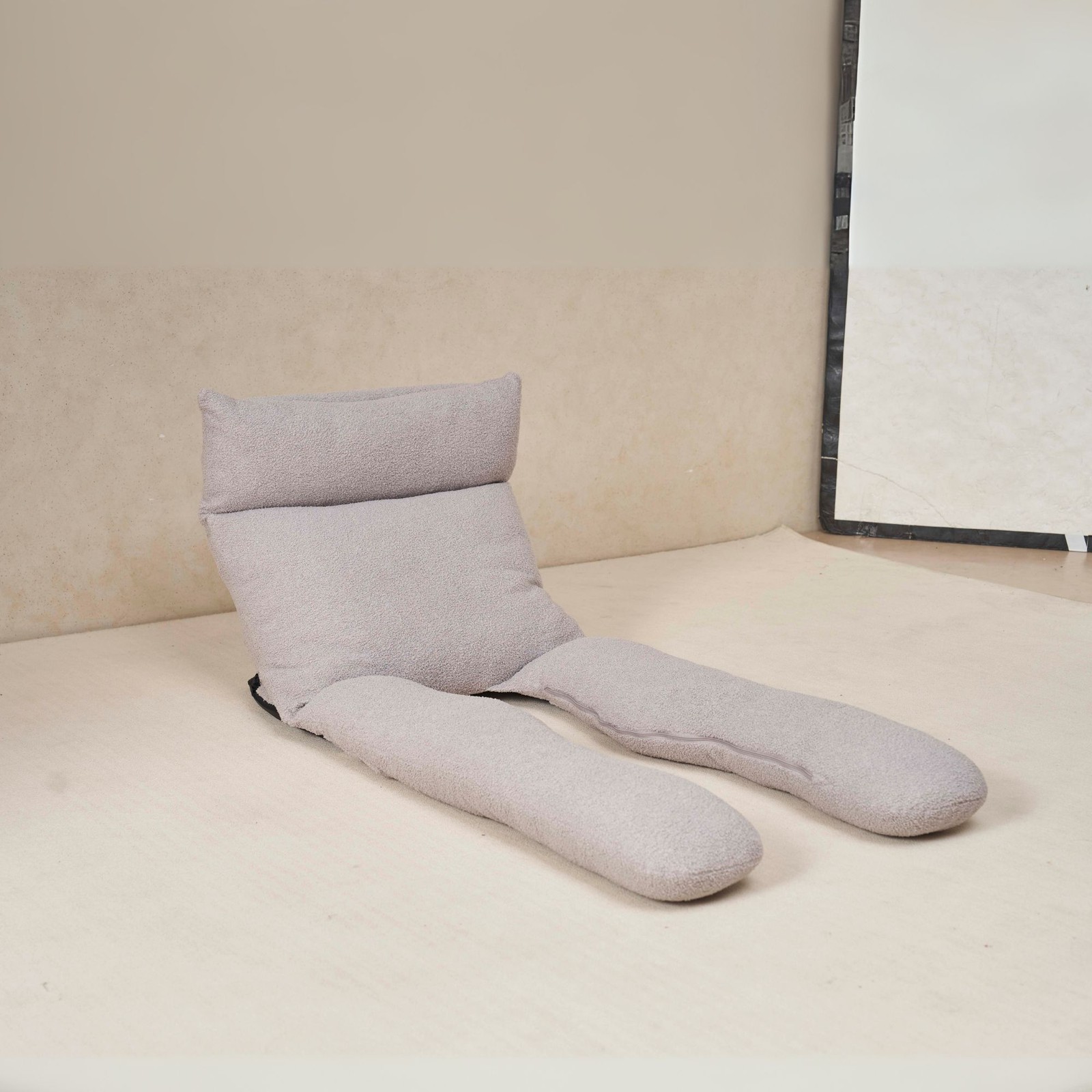Adjustable head and waist,U-shaped full-body recliner for sleeping,reading and