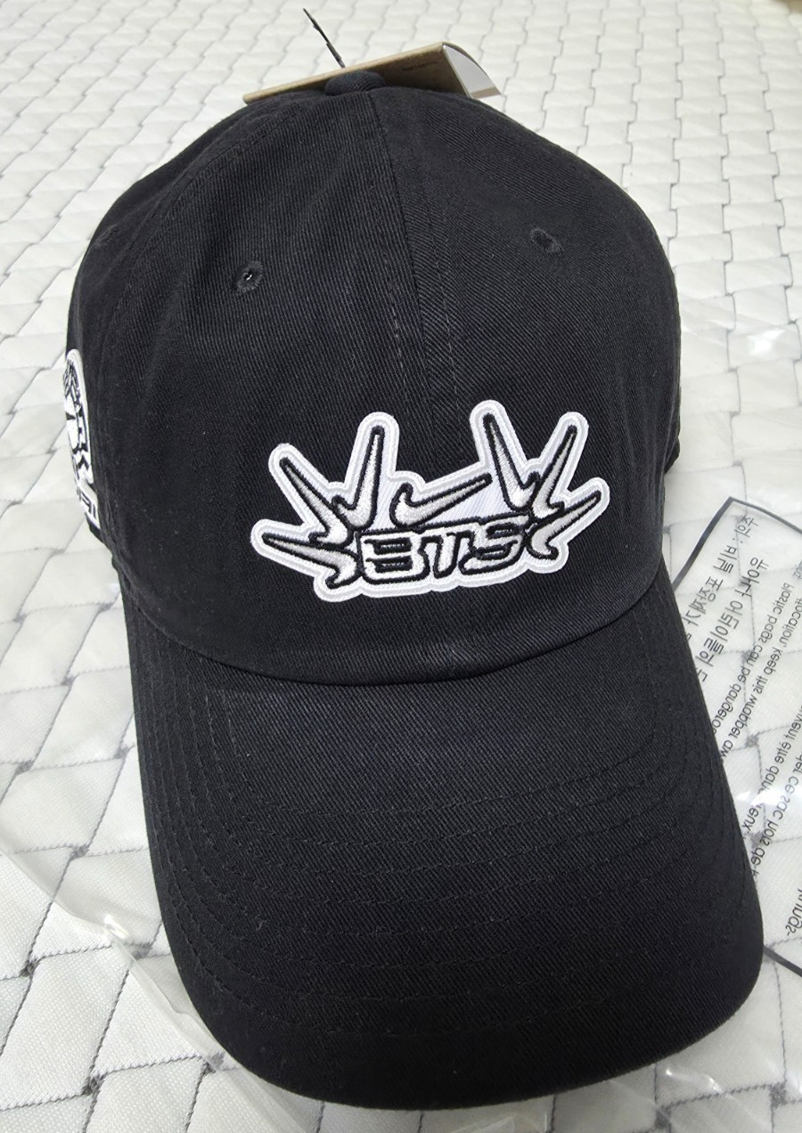 BTS x Nike Korea limited collaboration 'Nike by You' custom cap [Black]