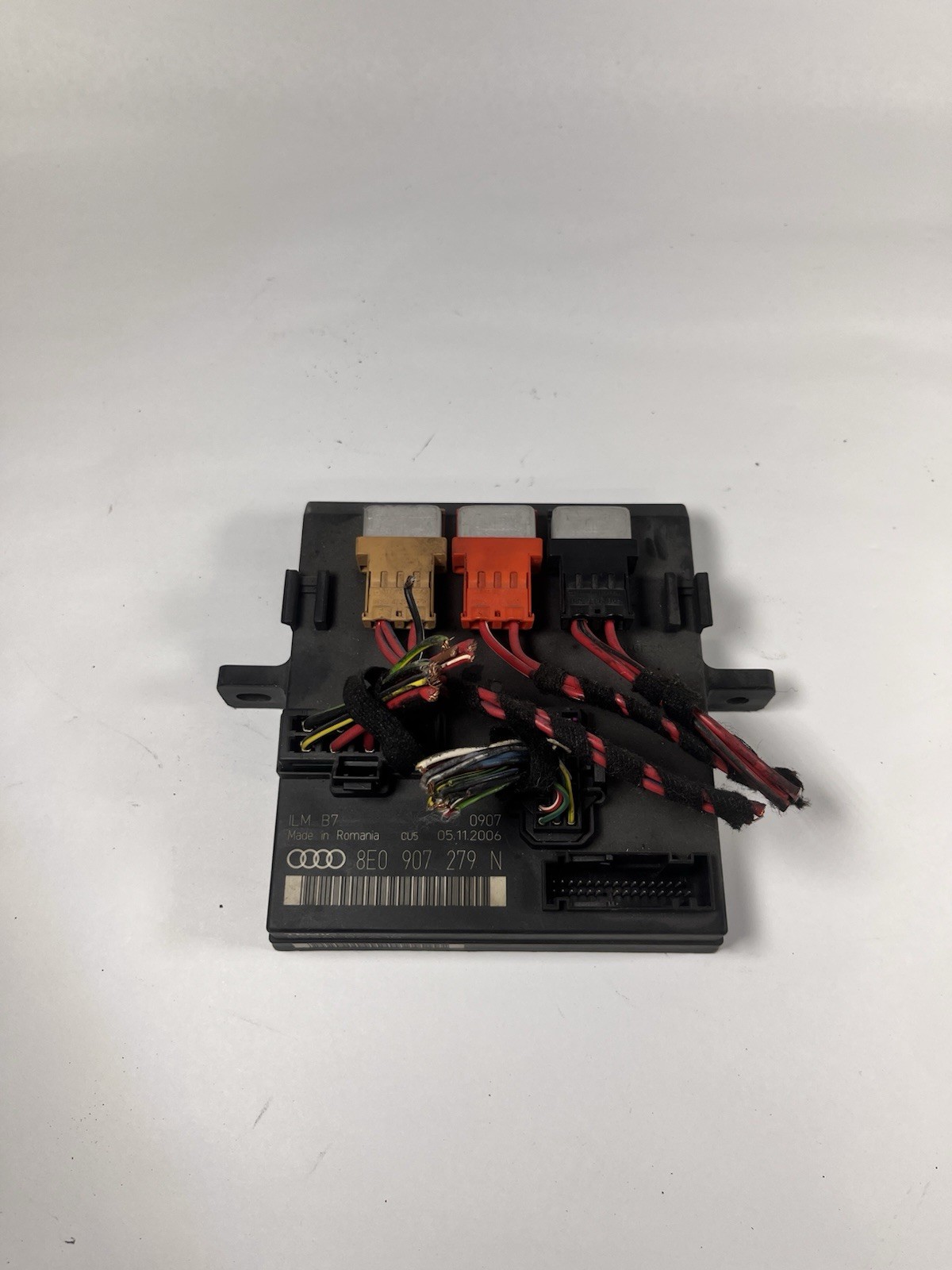 05-08 Audi A4 S4 B7 Body Comfort Convenience Control Module (CCM) OEM 8E0907279N