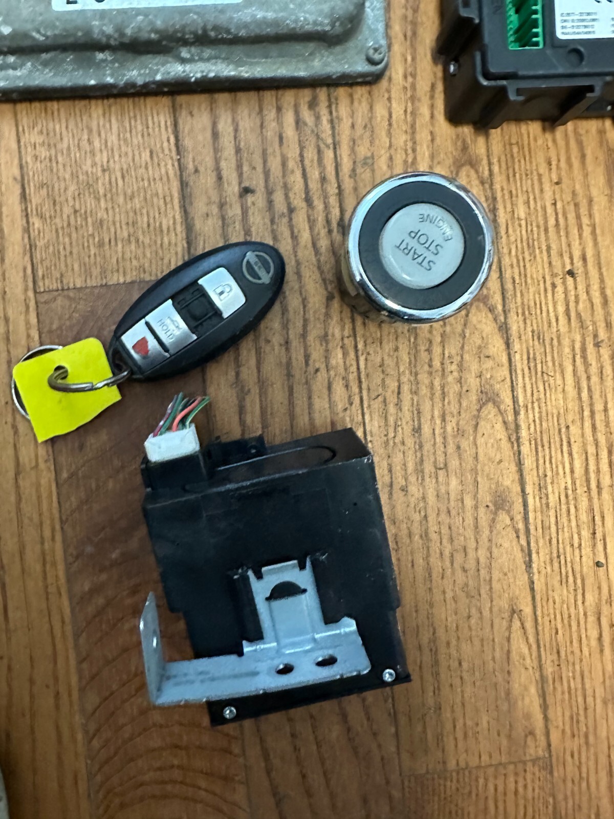 2010 NISSAN MAXIMA OEM BCM ECM Engine Computer Ignition Reader Push Start FOB