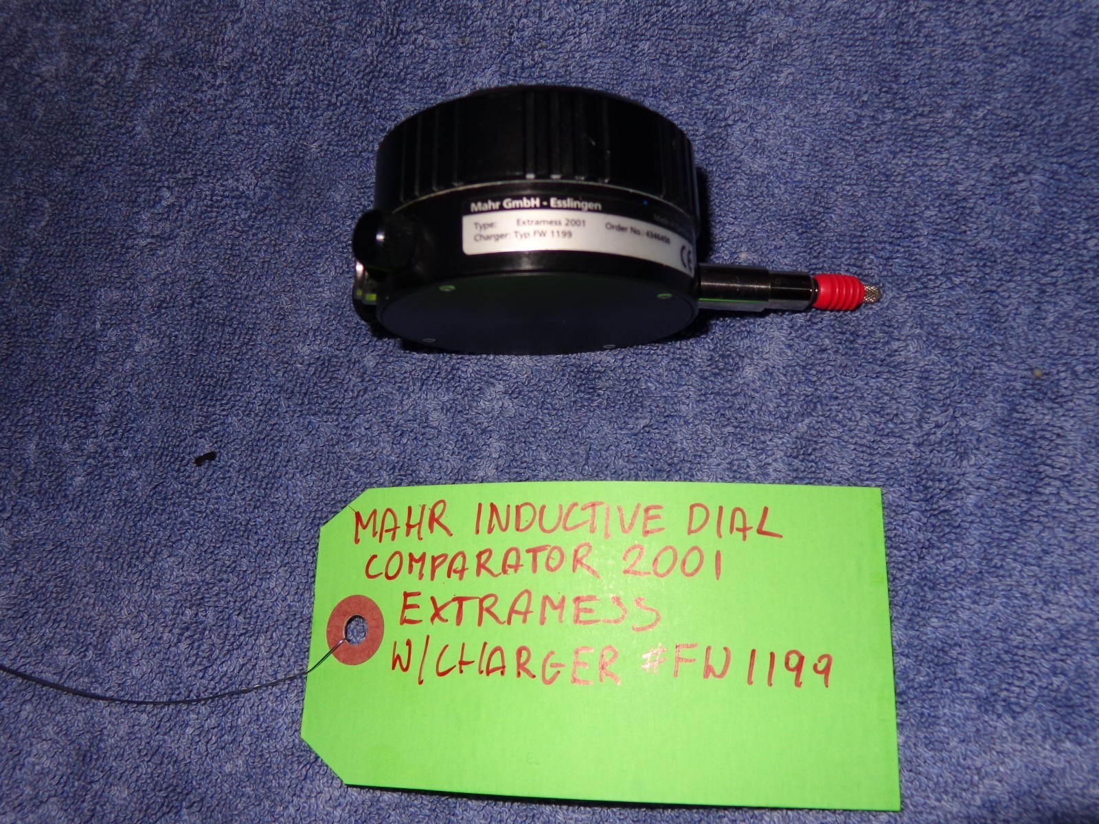 MAHR INDUCTIVE DIAL COMPARATOR EXTRAMESS 2001 W/CHARGER #FW1199