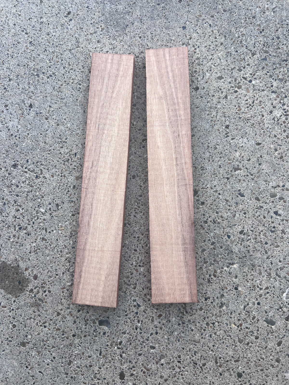 Pair of Rosewood Knife Handle Scales - 20cm x 3.5cm x 1-1.5cm
