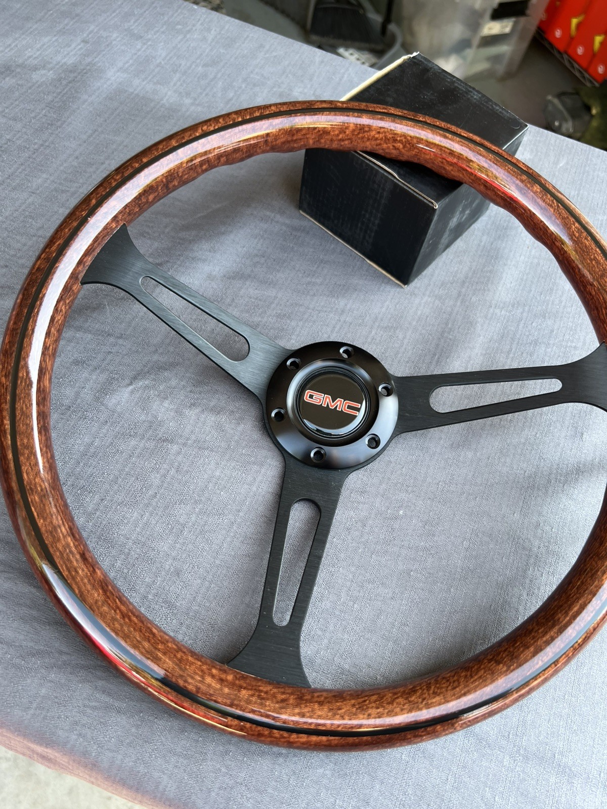1969 to 2002 GMC Models Steering Wheel & Hub adapter wood Grain grip 15in