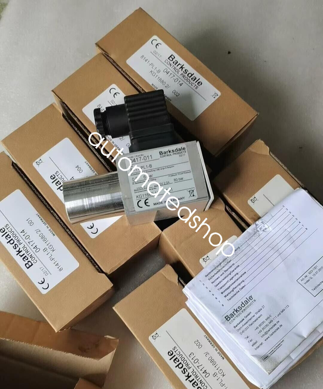 1pc NEW 8111-PL1-B 0417-011 pressure relay Shipping DHL or FedEX