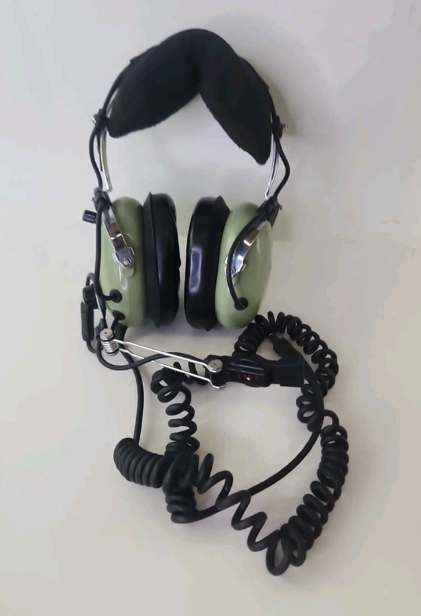 David Clark H10-76 Aviation Headset *UNTESTED
