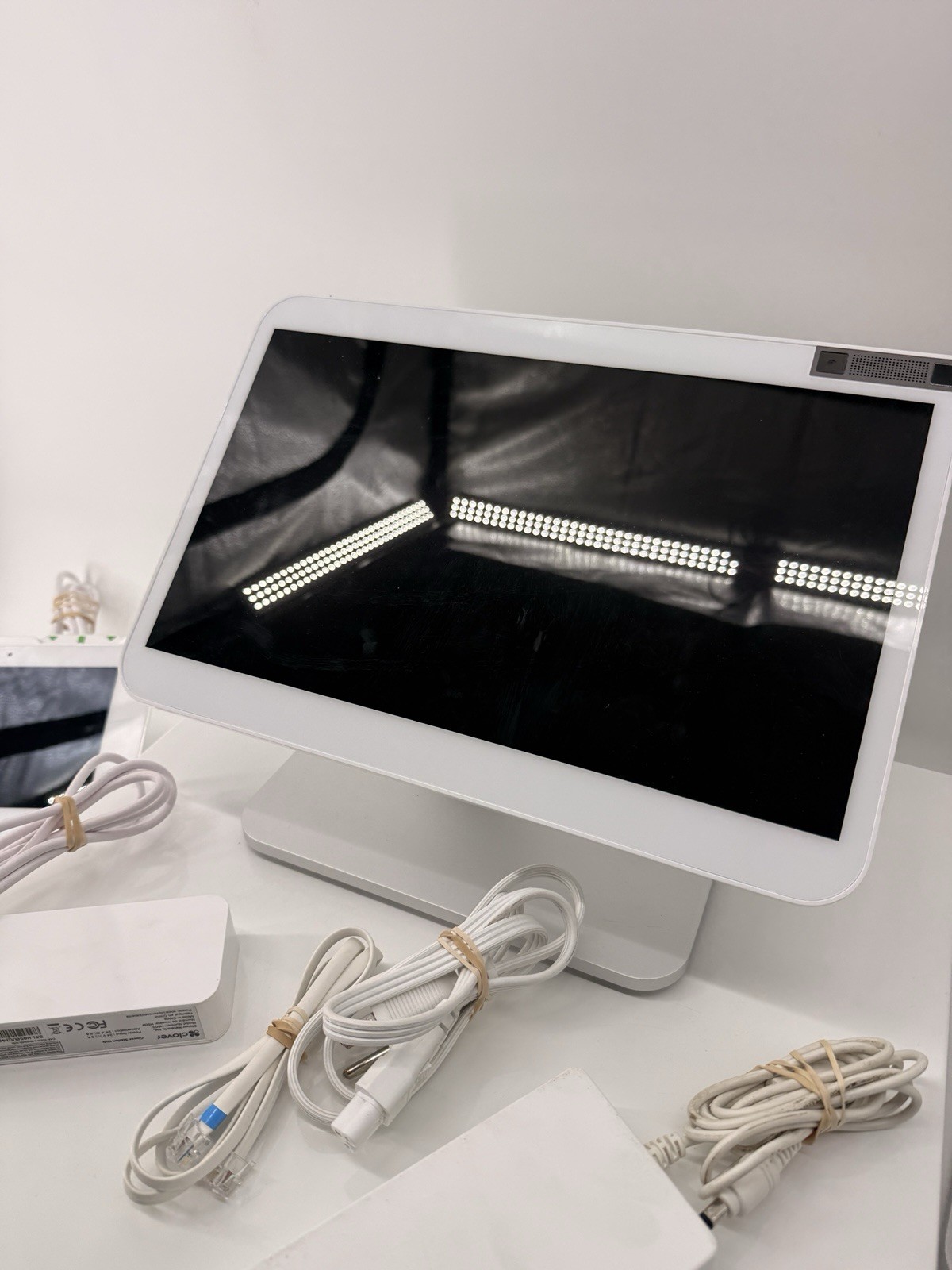 Clover POS System Bundle Touchscreen Terminal, Customer Display, Receipt Printer