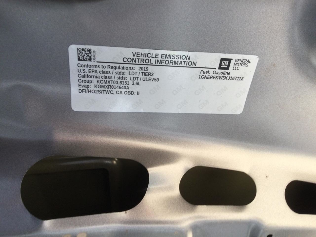 TRAVERSE 2019 Glove Box 4979556