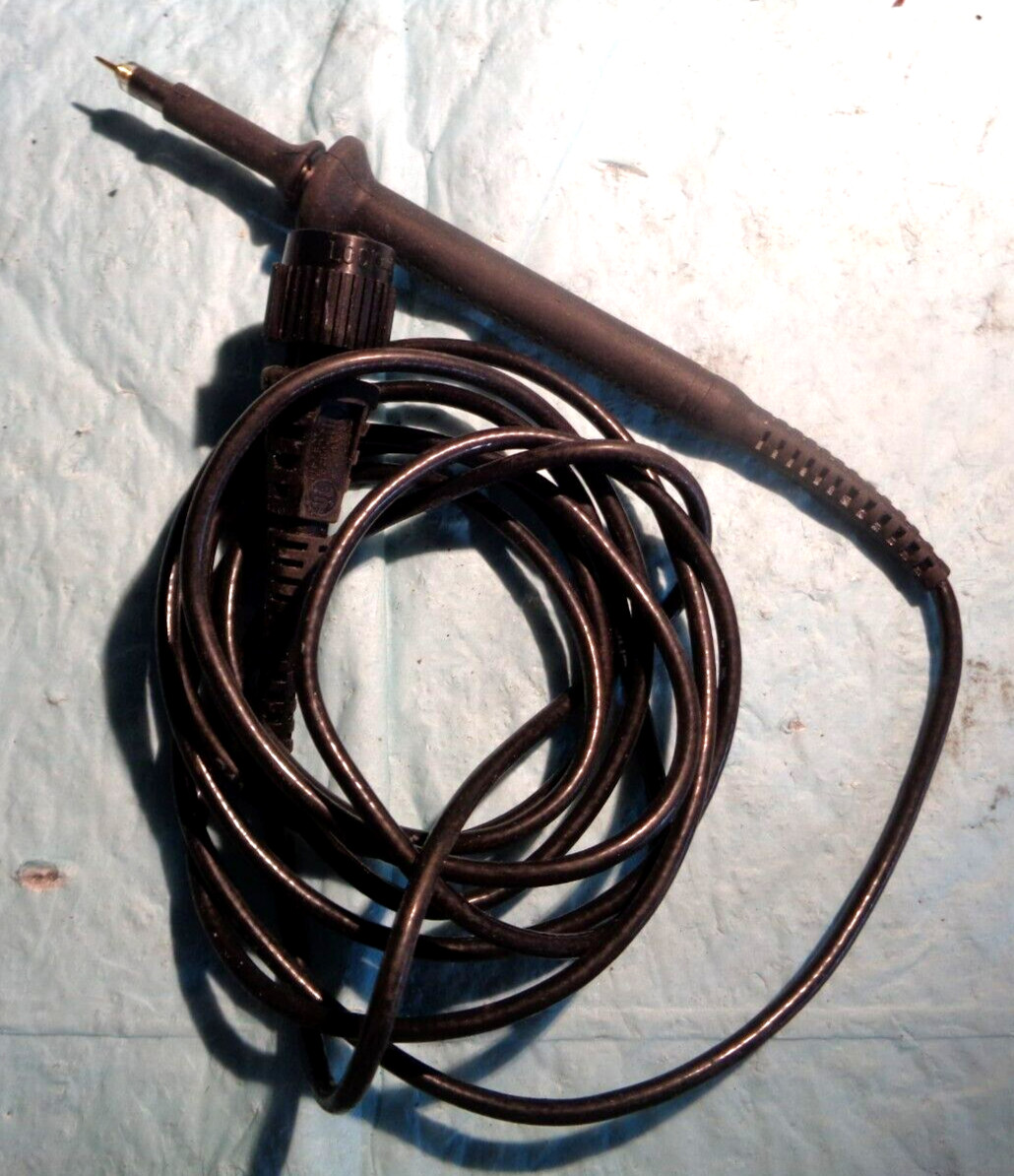Tektronix P6112 Passive Voltage Probe 10X 100MHz 300V Cat II