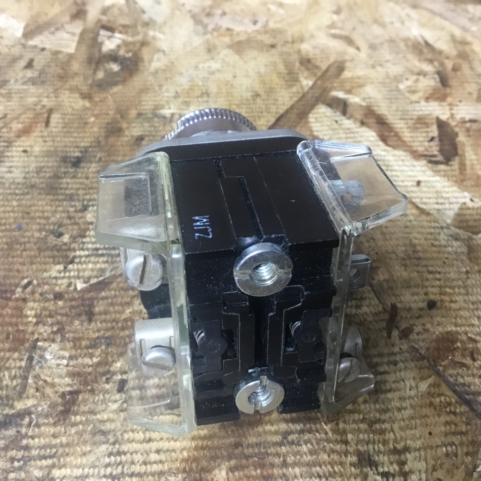 Allen Bradley 800T-K2B Selector Switch Pushbutton combo Ser P