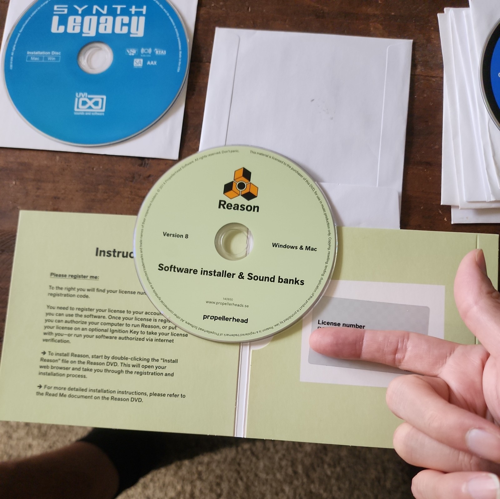 Propellerhead Reason 8 Music Production Software & Extra Samlple Disks/Drivers
