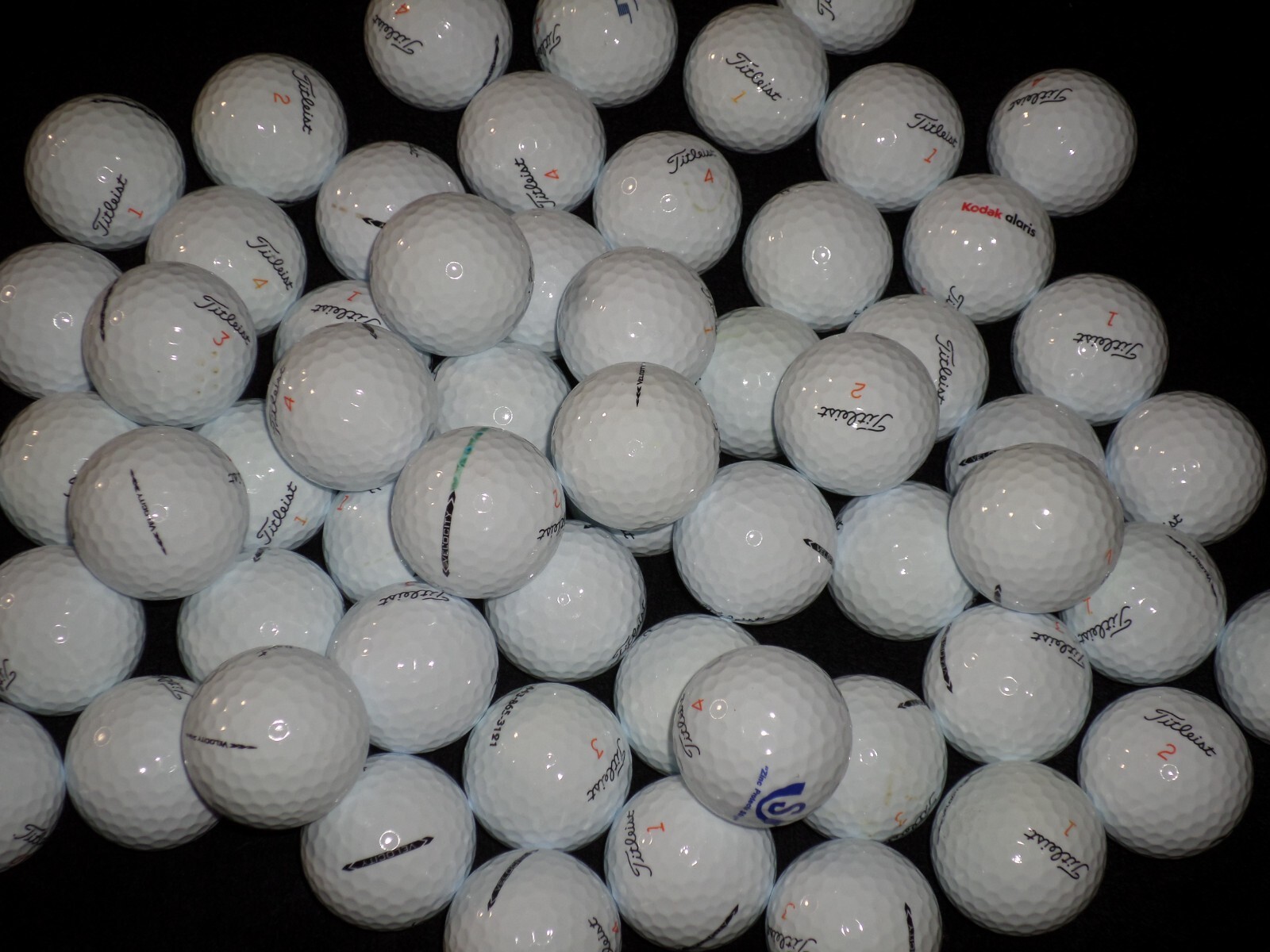 60 Titleist Velocity Golf Balls