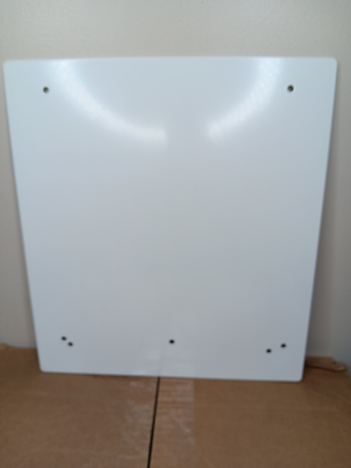 STI 7531 Protective Cabinet with back plate and thumb lock clear