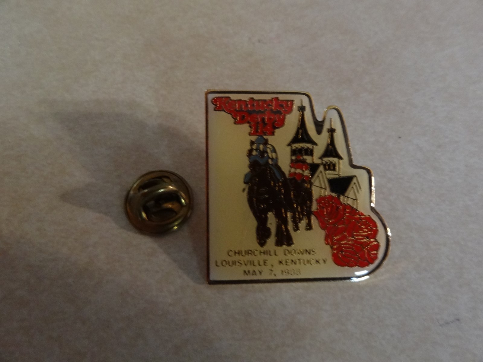 INSIGNIA CREST HAT PIN MINI BADGE KENTUCKY DERBY 114 CHURCHILL DOWNS LOUISVILLE