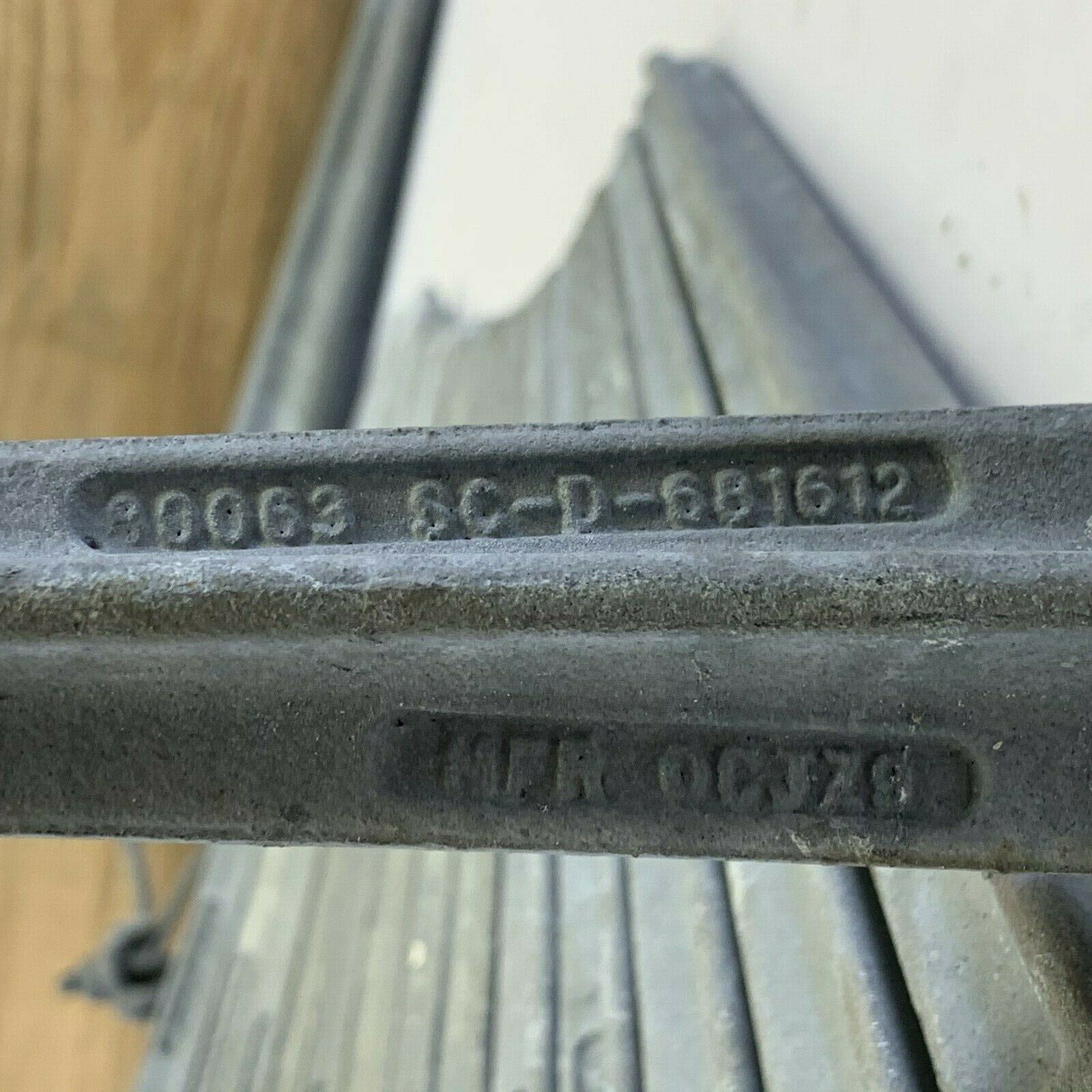 Lay Wire Perimeter Grounded Security Cable with 15 Stakes