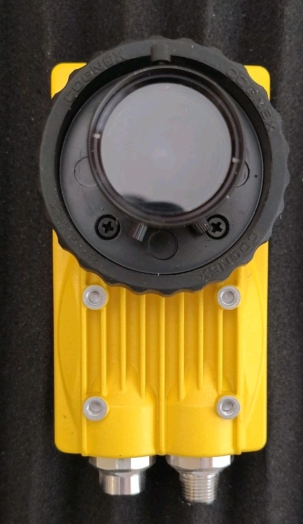 Cognex In-Sight Smart Camera IS5605-11 With Precision Lens for vision system