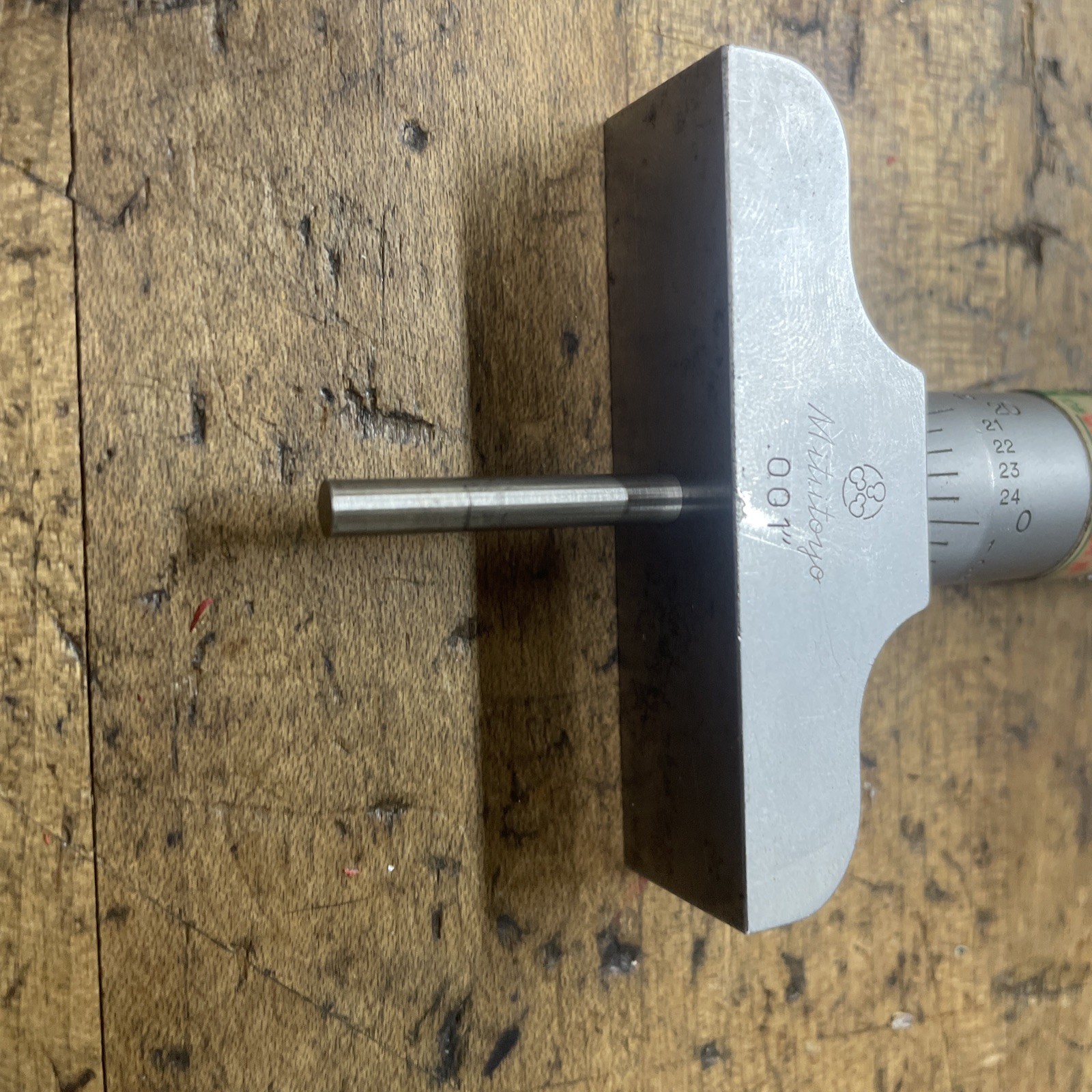 Mitutoyo 0-1 Depth Micrometer 2 1/2 Base .001