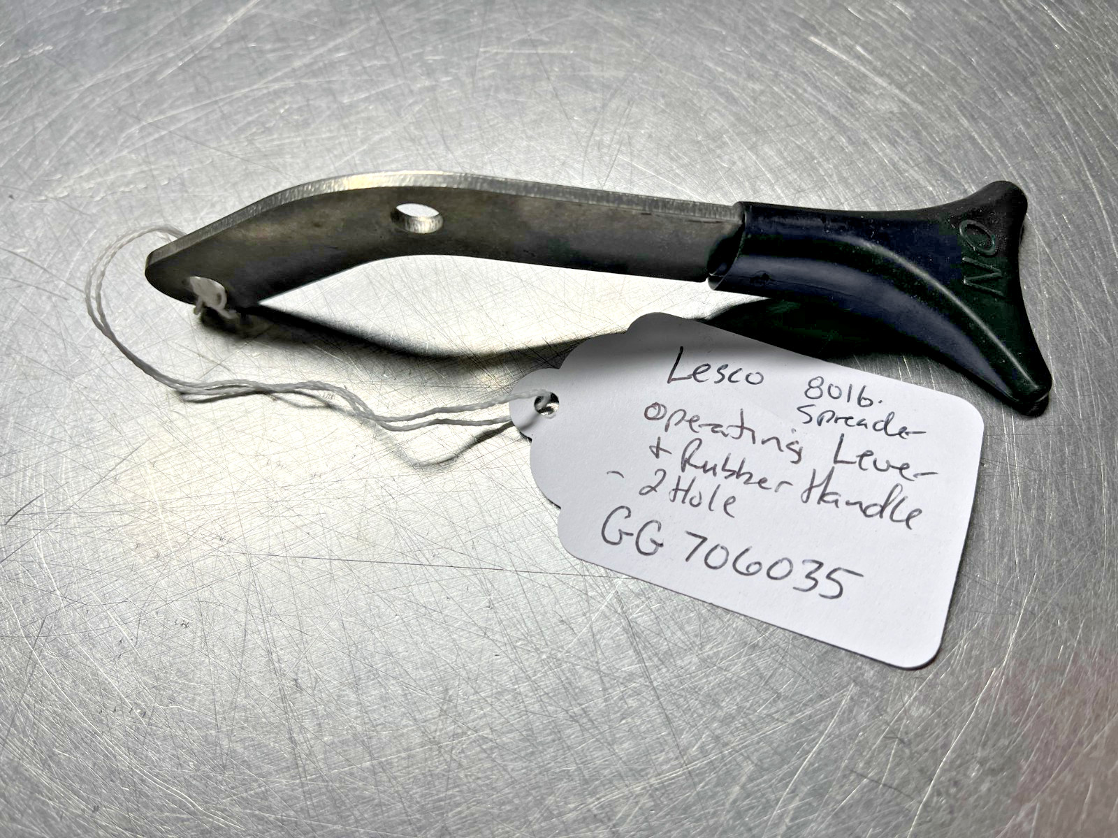 GG706035  LESCO   Spreader 80#  Operating Rod LEVER    GG 706035