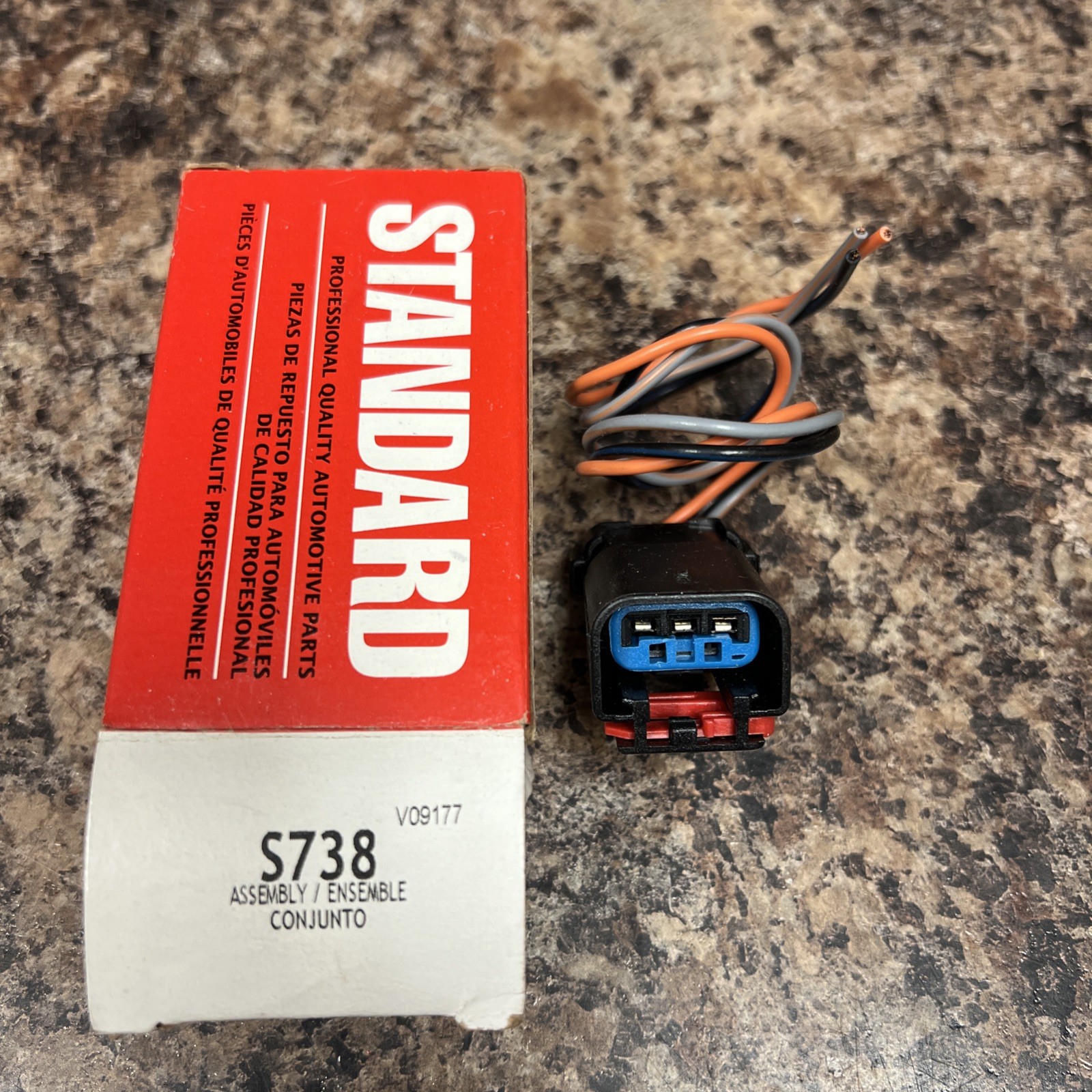 Standard S-738 Automatic Transmission Output Shaft Speed Sensor! Free Ship!