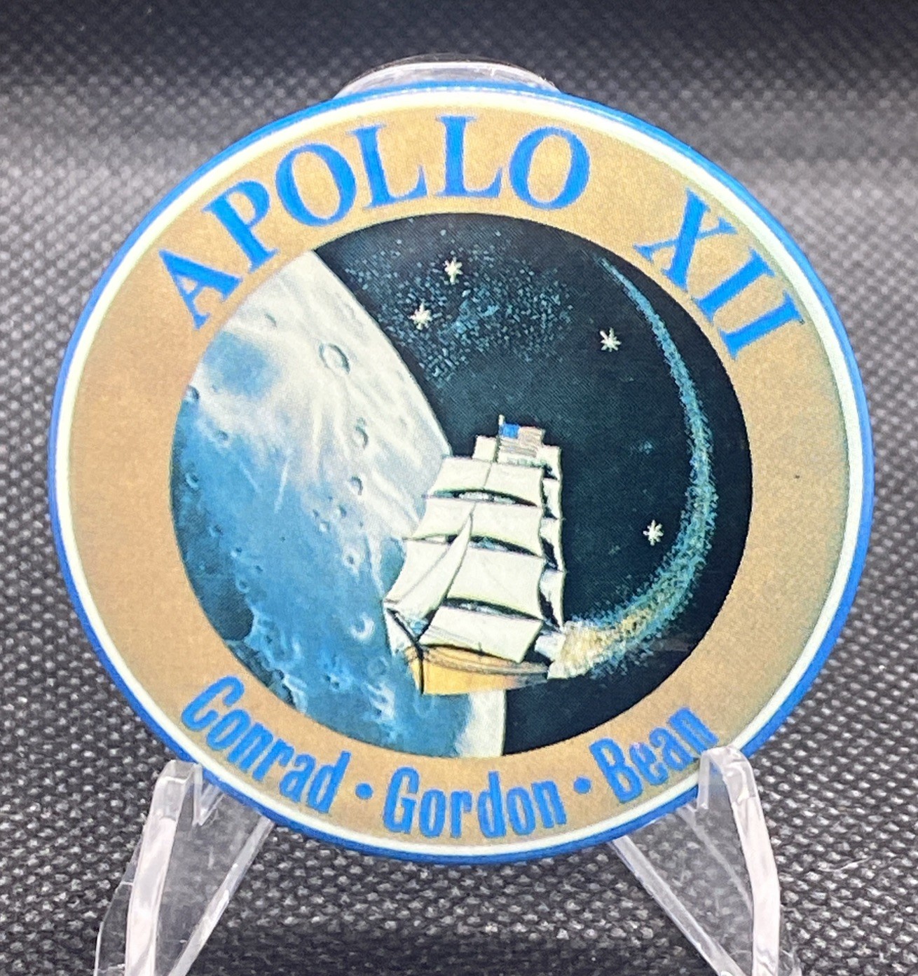 Vintage 1969 APOLLO XII 12 Commemorative Pin - Conrad Gordon Bean, NASA, 2”
