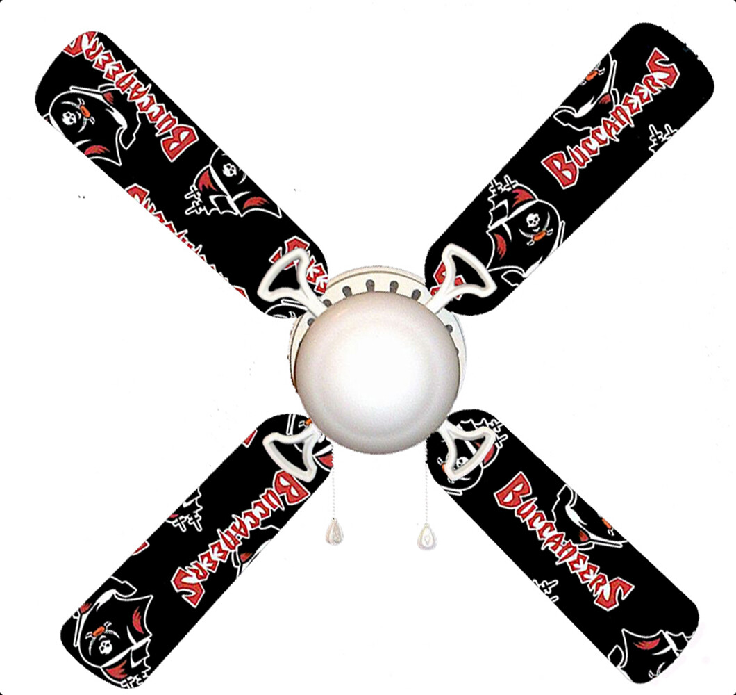 Tampa Bay Buccaneers 42" Ceiling Fan and Lamp