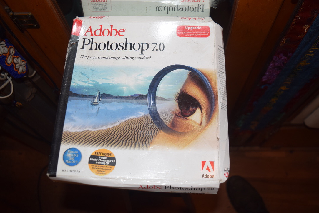 Adobe Photoshop 7.0 Mac OSX Mac OS 9.1 or 9.2  Upgrade (In Box)