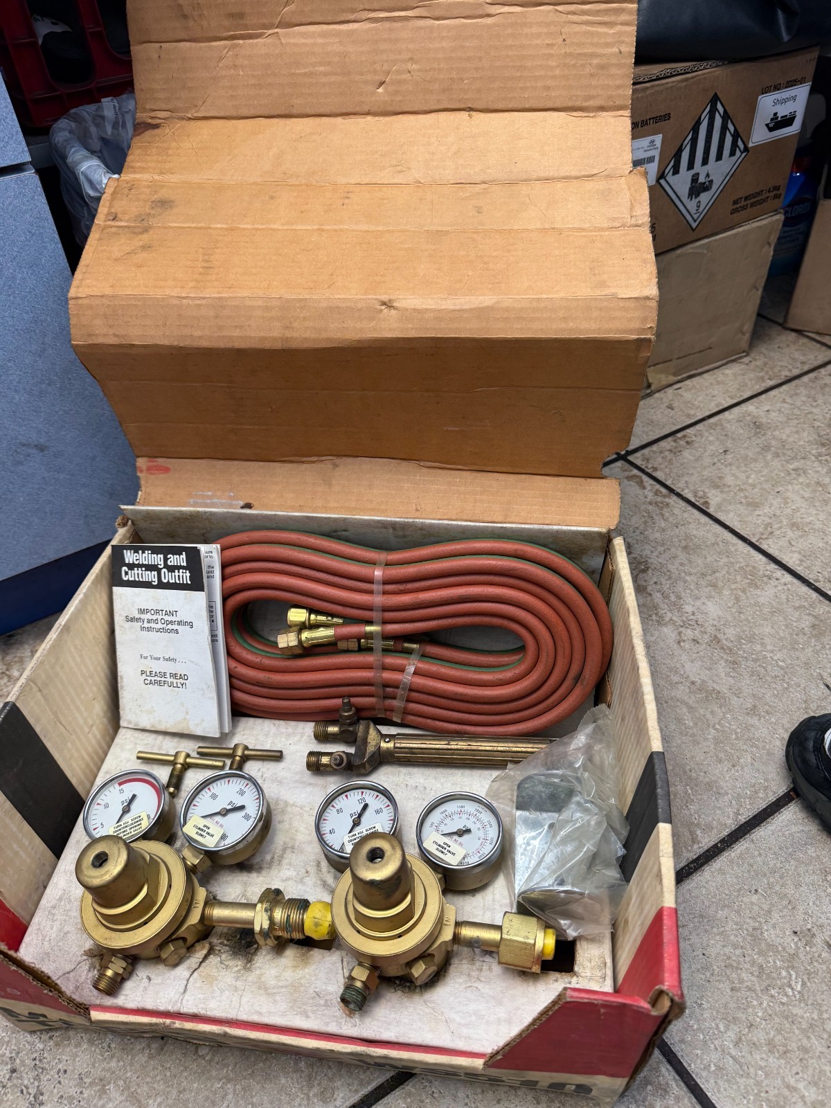 MACTA TOOL DELUX WELDING AND CUTTING OUTFIT WS510