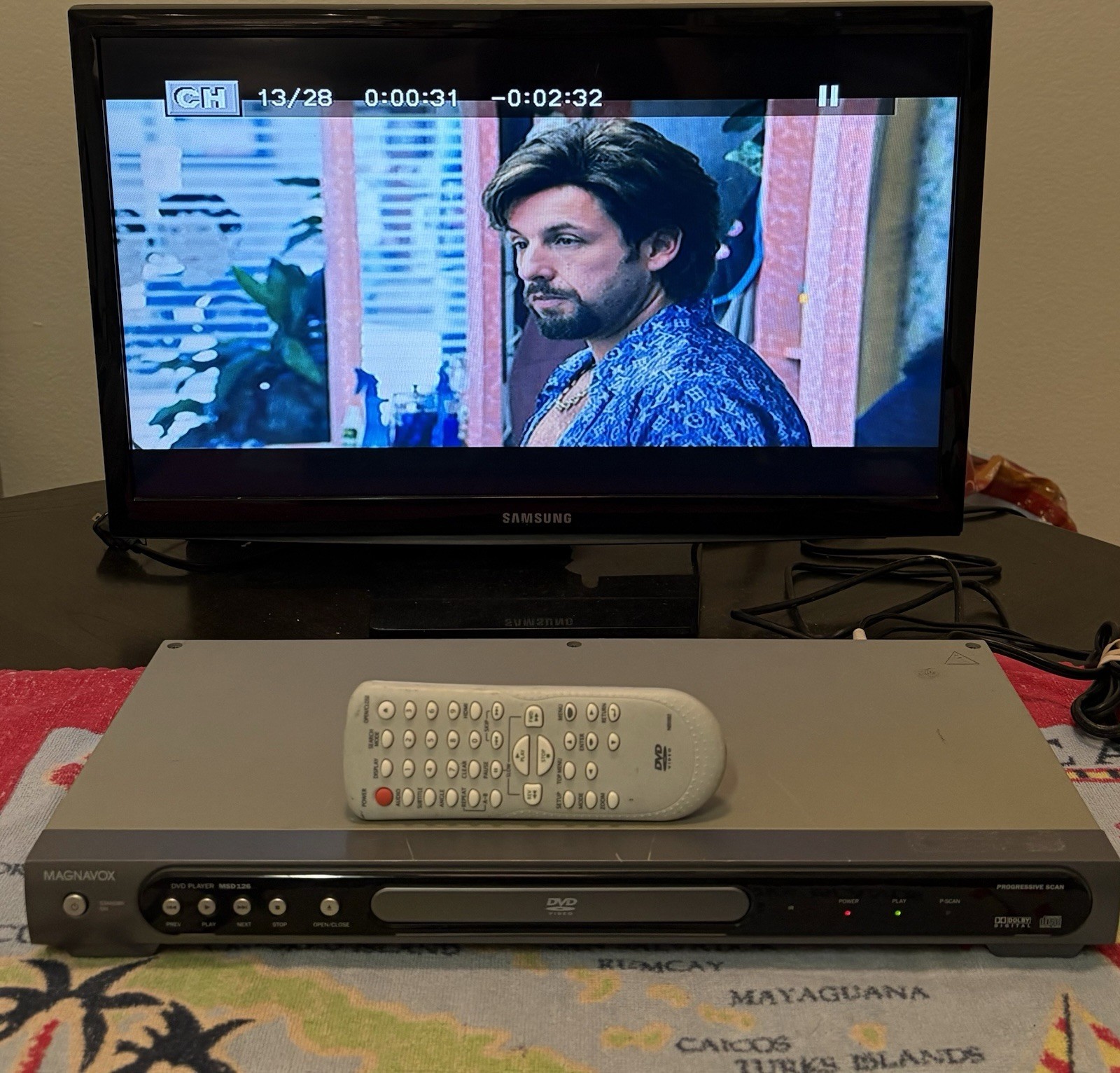Magnavox MSD126 Progressive Scan DVD CD Player w/ Remote & Cables Tested Works