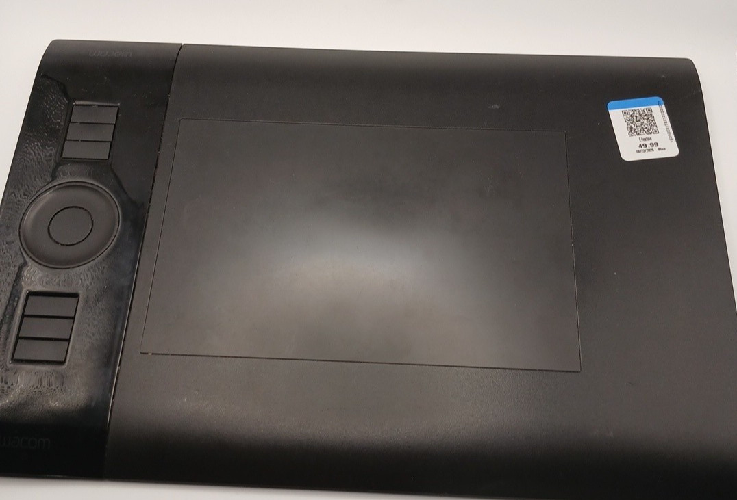 Wacom Intuos4 PTK-440 Professional Graphics Tablet Tested No Pen No USB Cable