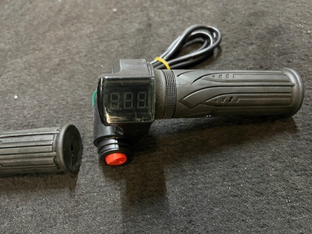 48V Half Twist Throttle with LED Display Grip Lock Key Set for Ebike Motorcycle
