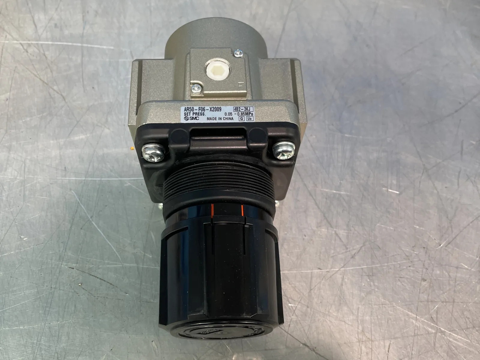 SMC PNEUMATIC PRESSURE REGULATOR AR50-F06-X2009