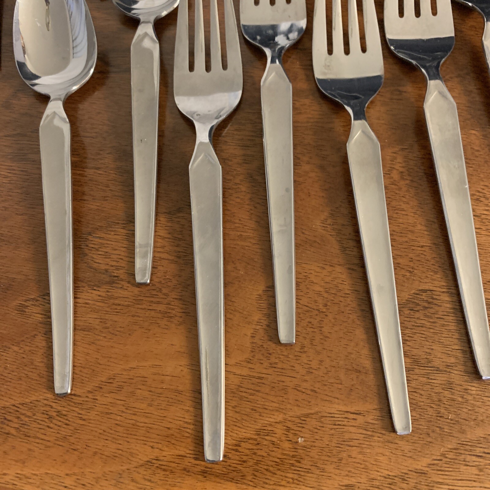 Haddon Hall MCM Modern Stainless Silverware Flatware 48pc Serving Pcs Japan