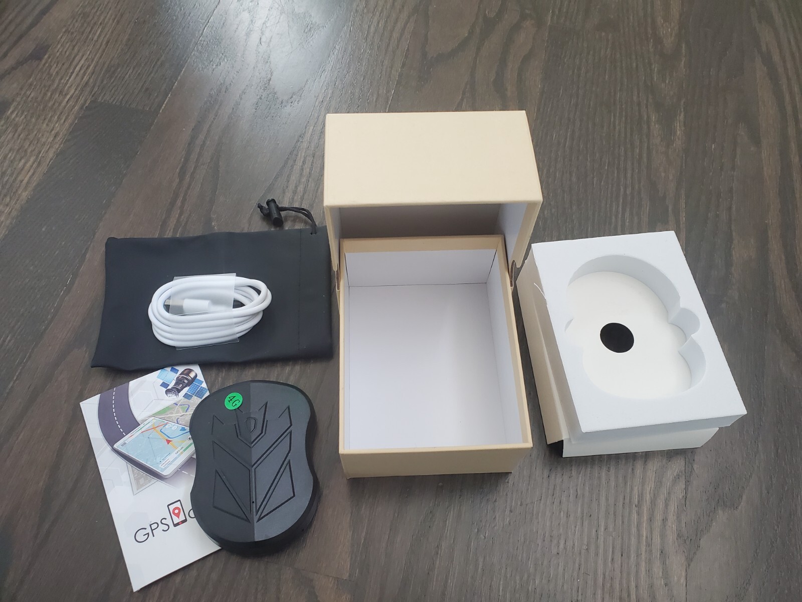 SinoTrack GPS Tracking with 2400 mAh (15 Day ) Tracker - USED