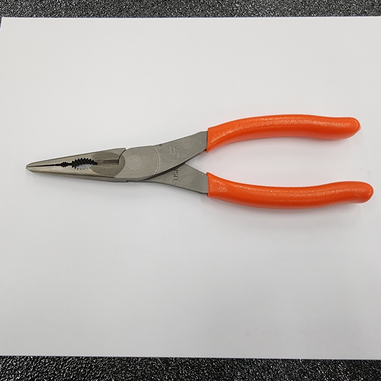 Snap-on Tools USA 9" ORANGE Needle Nose Pliers w/Cutter & Side Fastener 196ANCF