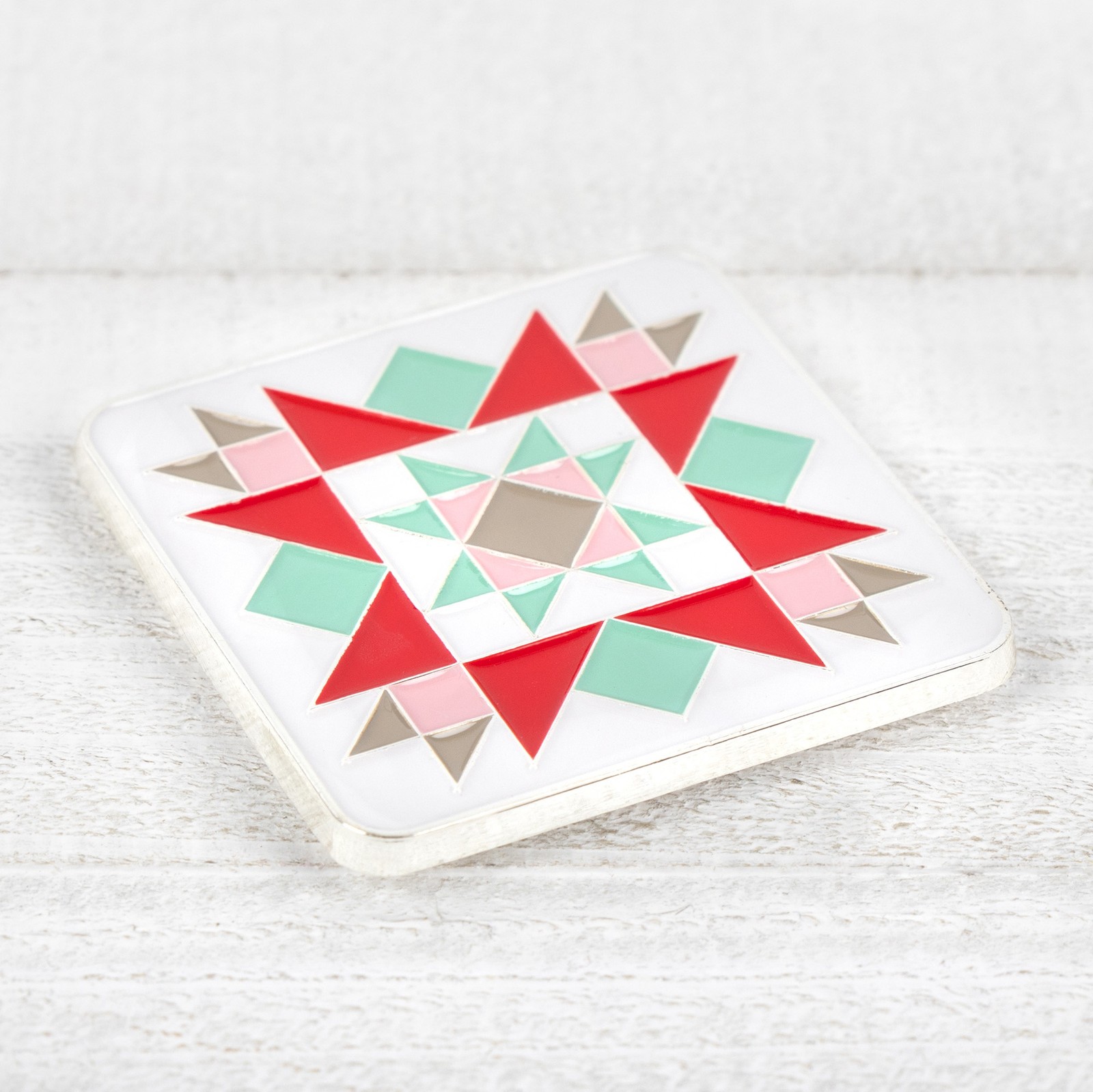 It's Sew Emma Needle Minder Prim Star From Lori Holt