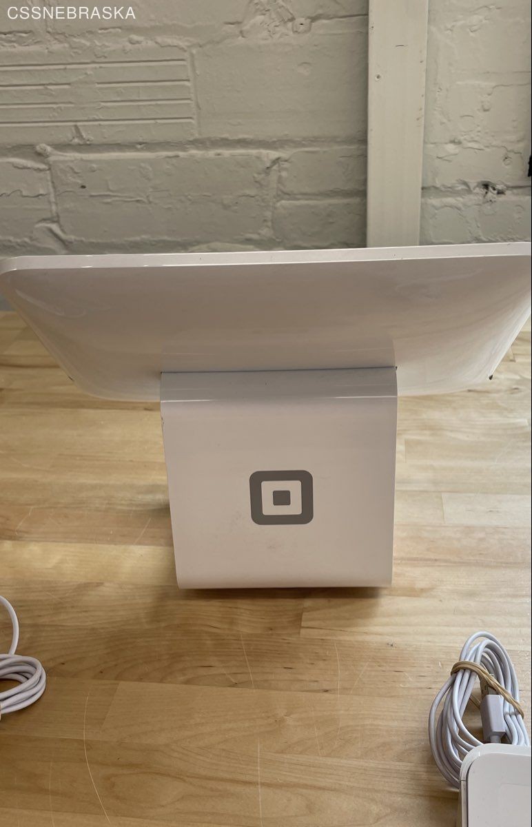 Square Stand S089 for iPad with Lightning Connector and Contactless Chip Reader