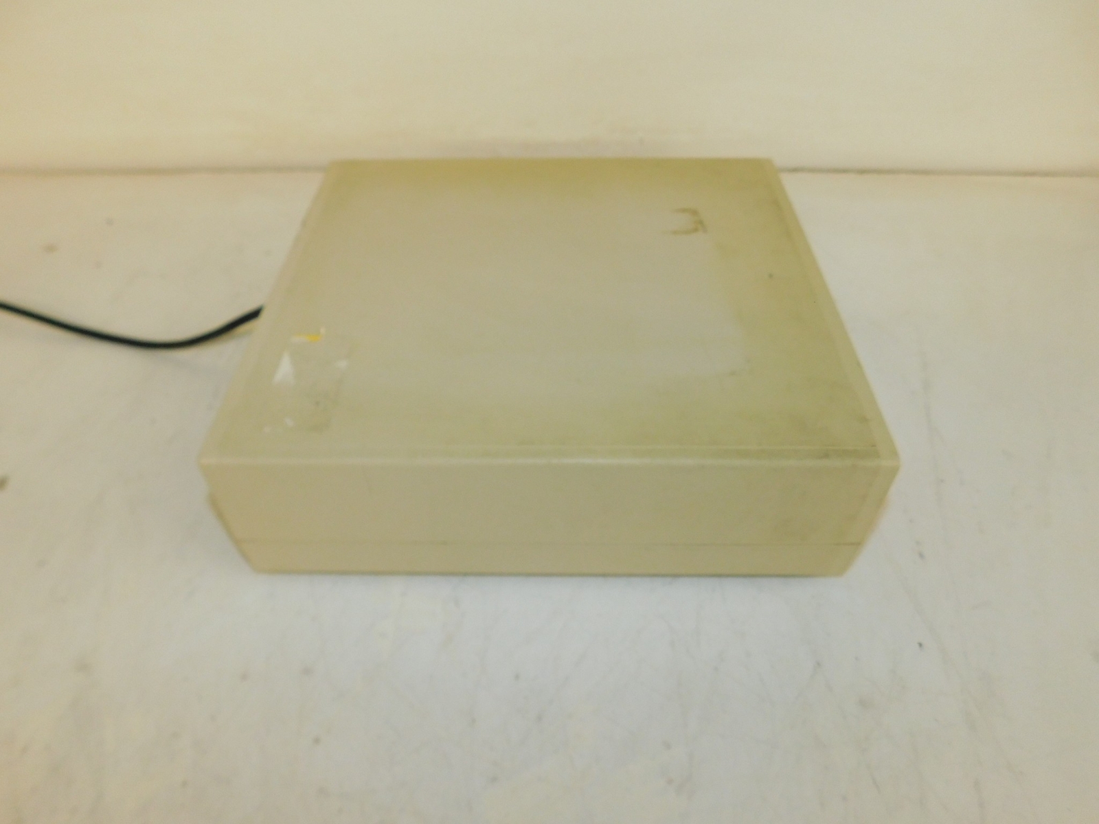 BK PRECISION 5 MHZ FUNCTION GENERATOR 4011 (SIS96)
