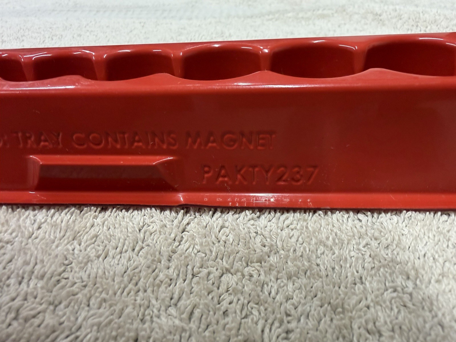 Snap On Magnetic Tray PAKTY237
