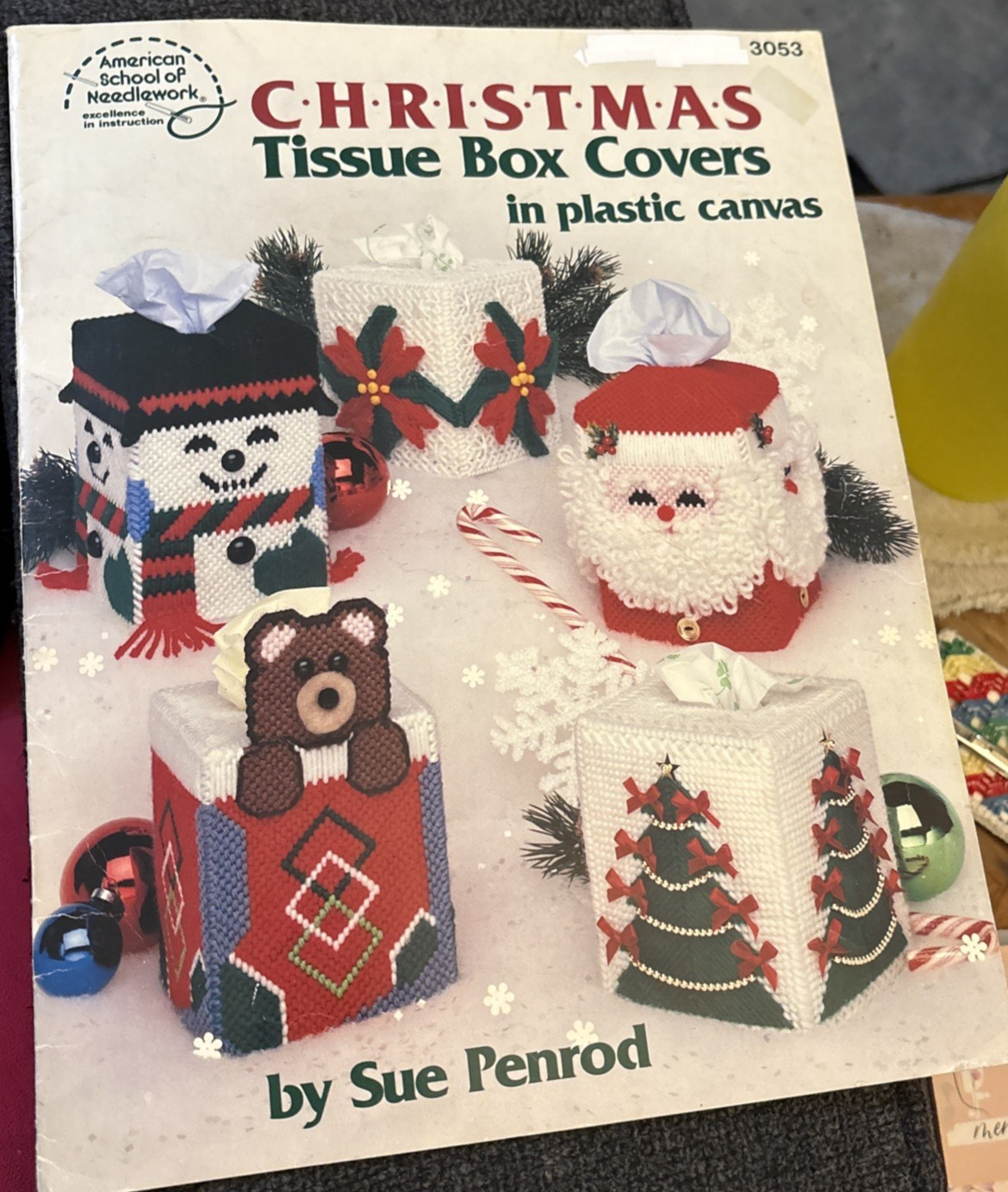 Vtg Rare ASON CHRISTMAS Tissue Box Covers in Plastic Canvas 1988 Bk #3053