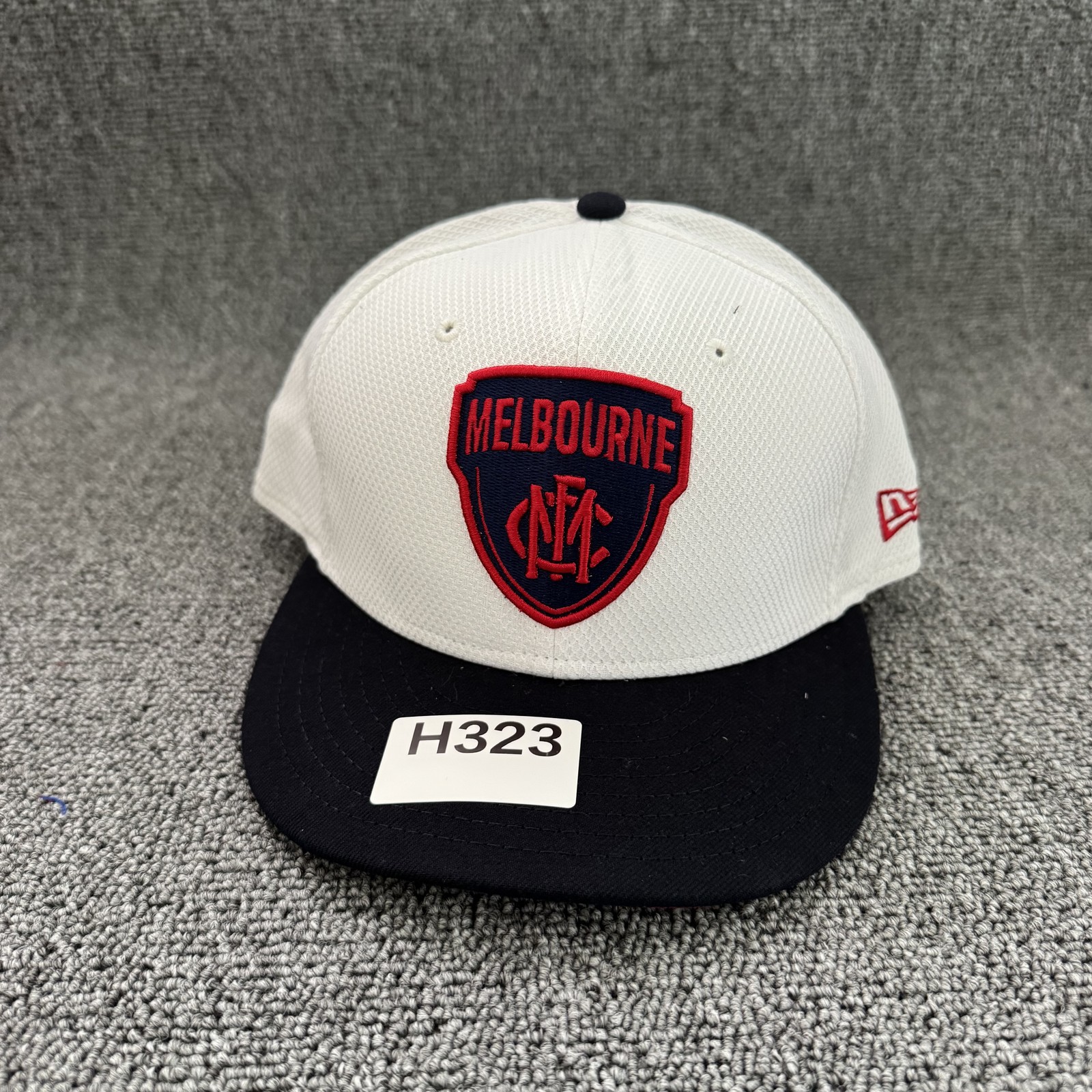 New Era Melbourne Demons 9FIFTY Snapback White Navy AFL Hat OS