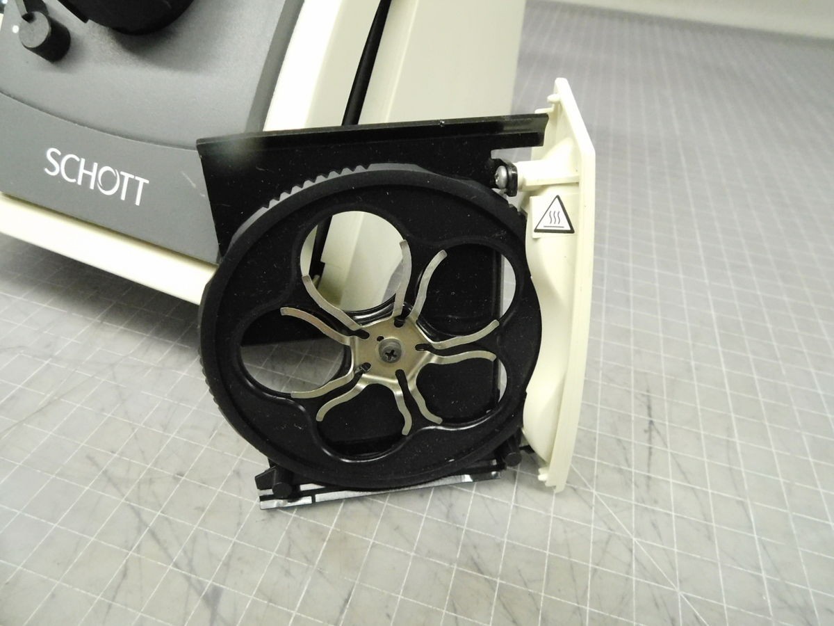 SCHOTT KL 2500 LCD COLD LIGHT SOURCE M6691