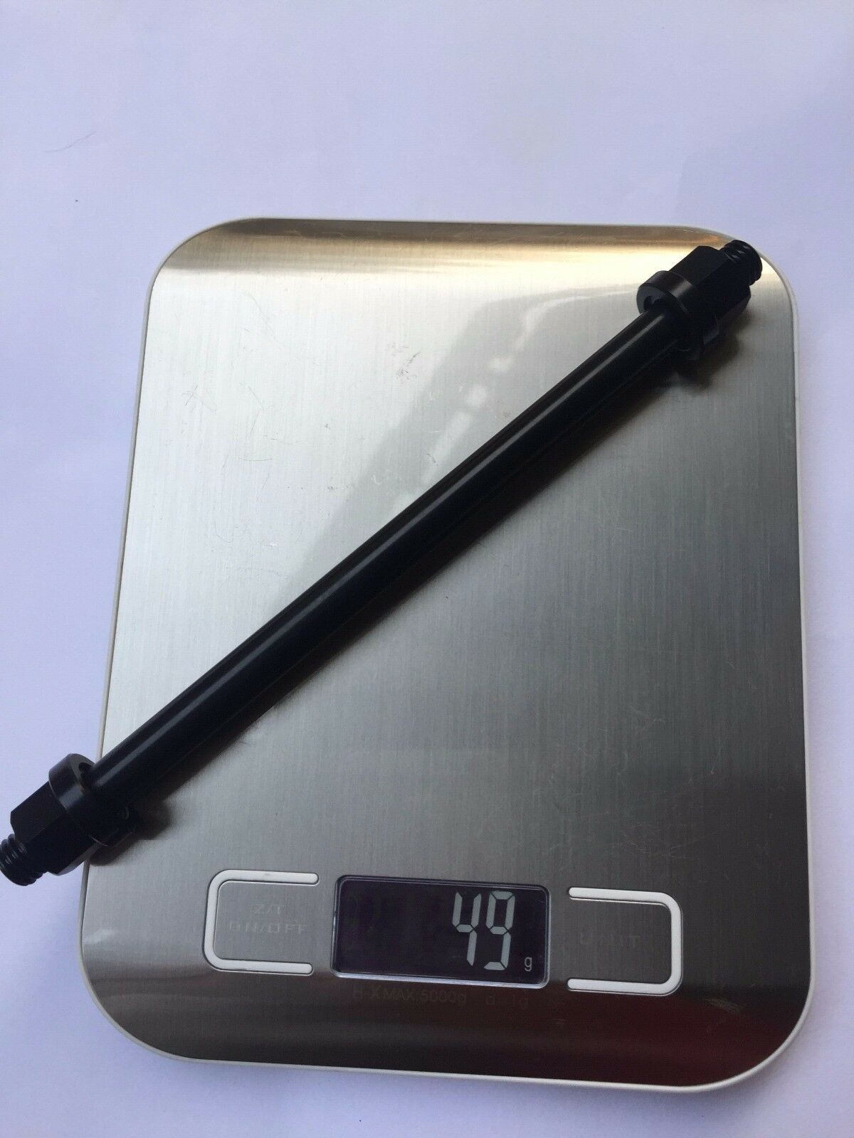 Cycle Rear Thru-Axle 135 x 10 mm with Nut