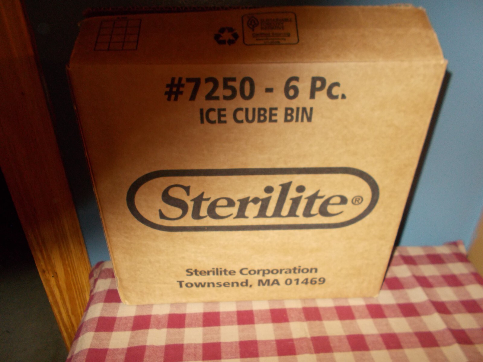 6 pc. Ice Bucket Bin Storage Cube Freezer Stacking Tray White Containers Holders