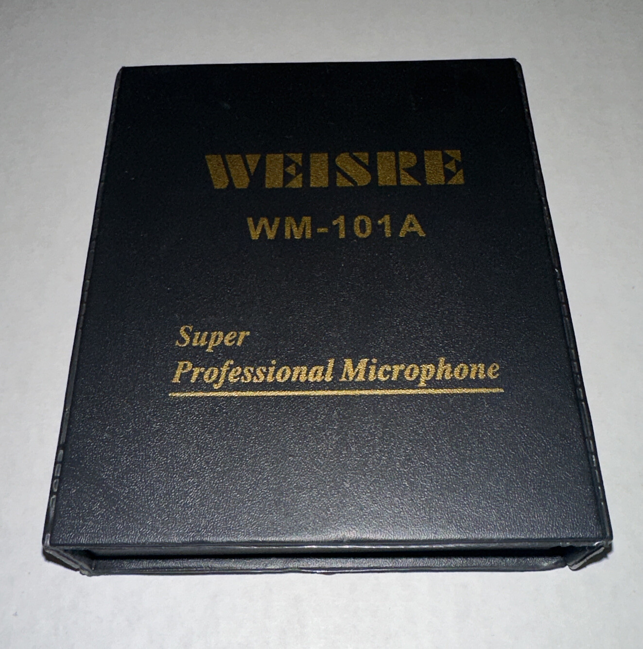 Weisre WM-101A Professional Wireless Lavalier Microphone Receiver System Mic