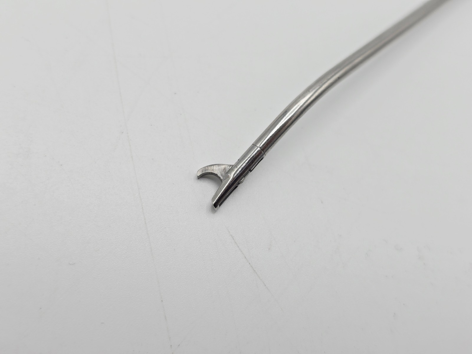 Shutt-Concept 2.1129 Arthroscopic Punch Forceps 30° Right Blunt Tip