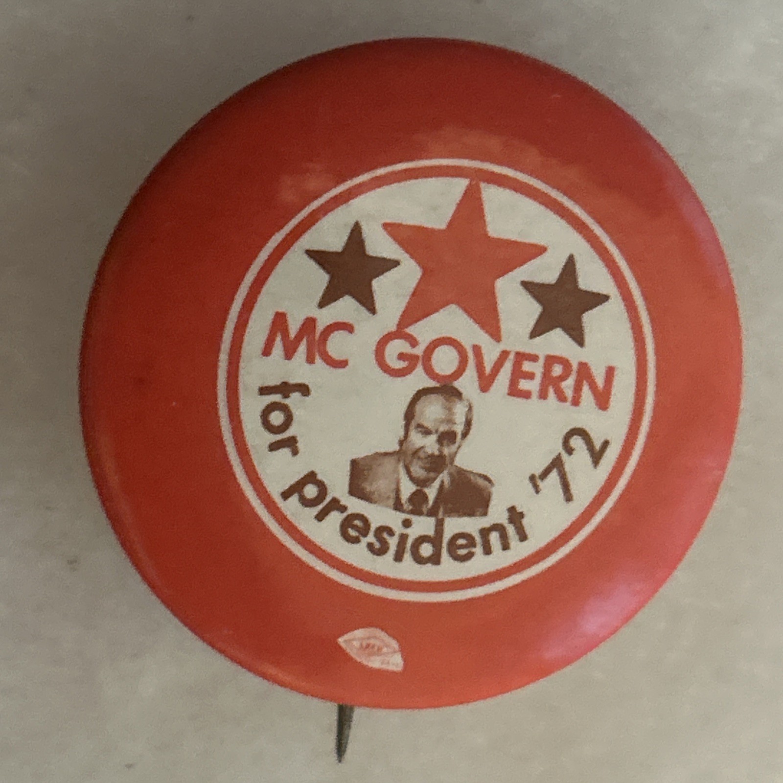 McGovern for president ‘72   1 1/2” pinback button pin