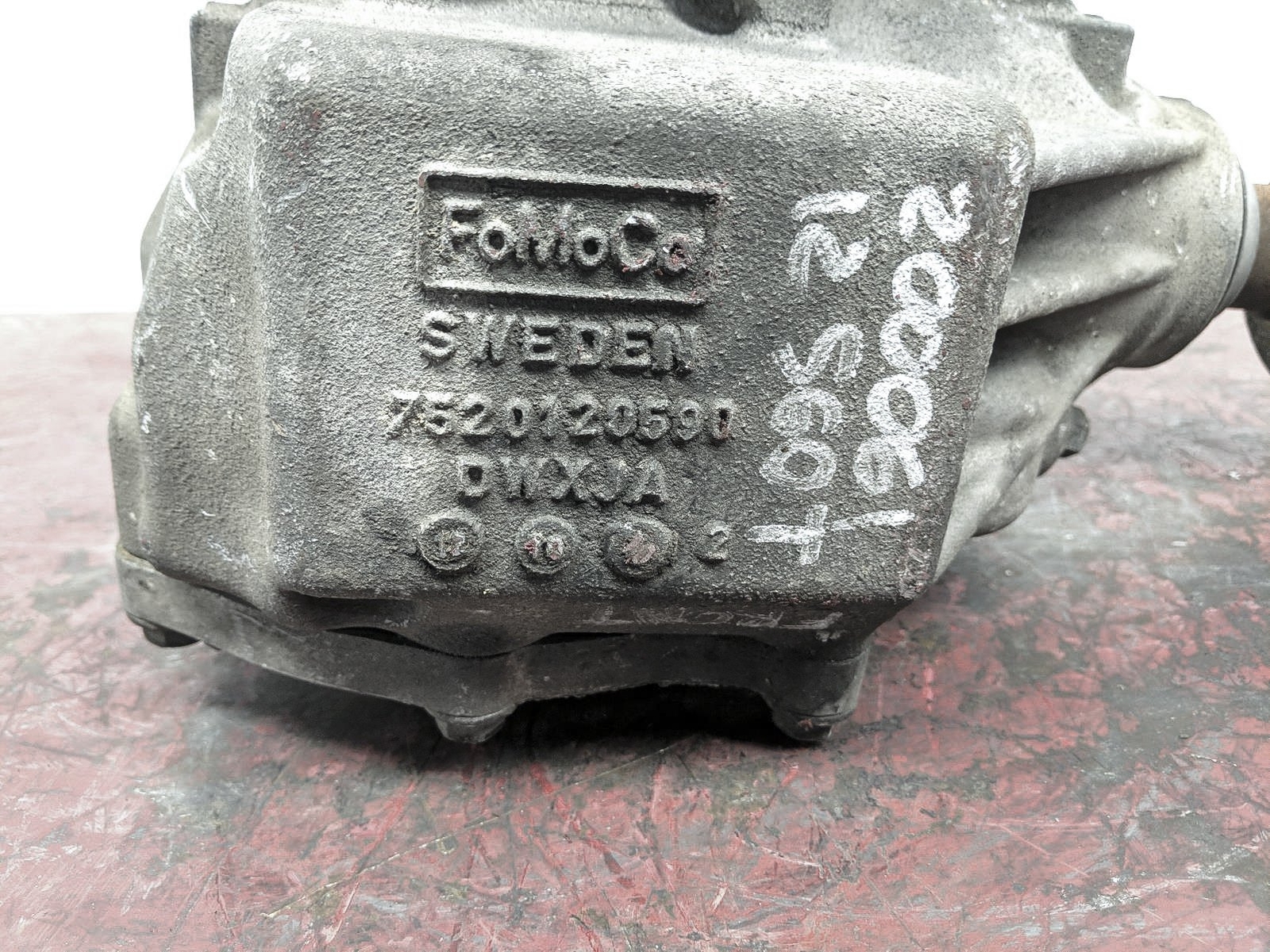 2011-2016 Volvo S60 Awd Front Transfer Case Carrier 31256301
