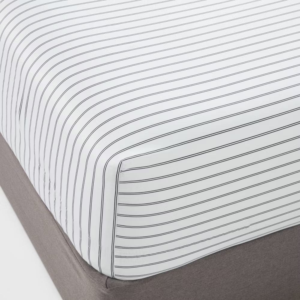 400 Thread Count Performance Fitted Sheet Stripe - Threshold