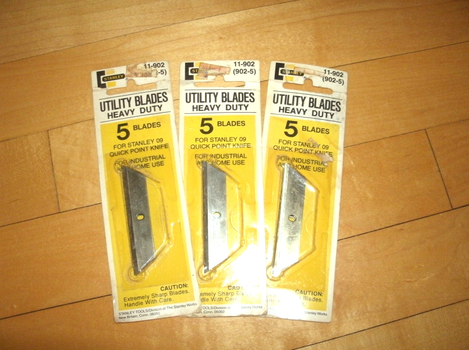 Vintage STANLEY Utility Blades Heavy Duty (5 PACK) #11-902 - LOT OF 3 Packs