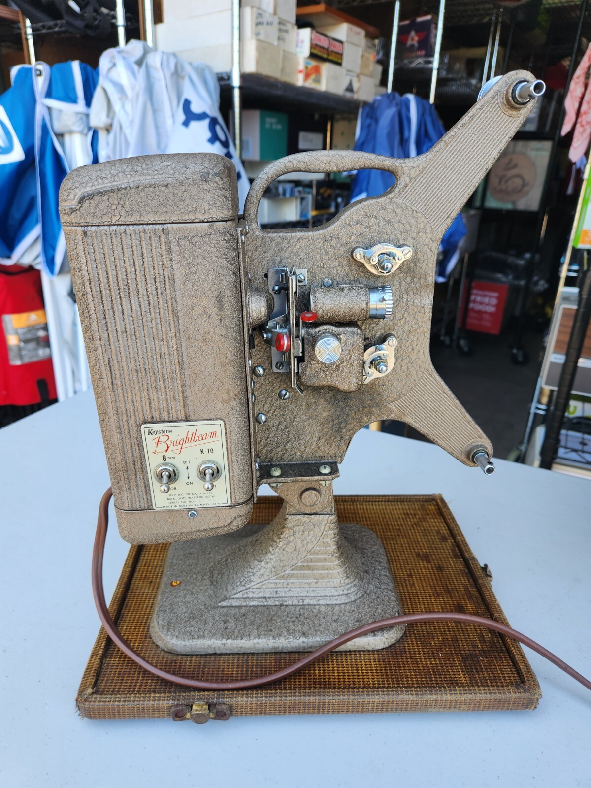 Vintage KEYSTONE BRIGHTBEAM K-70 8mm MOVIE Film PROJECTOR  1950s