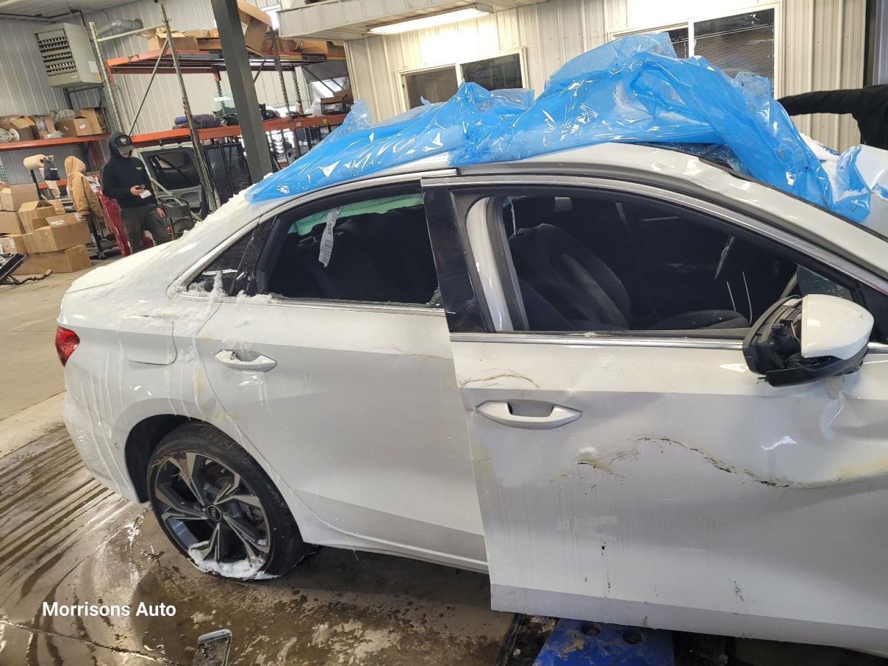 Air Shutter Lower Fits 22-24 AUDI A3 2089346